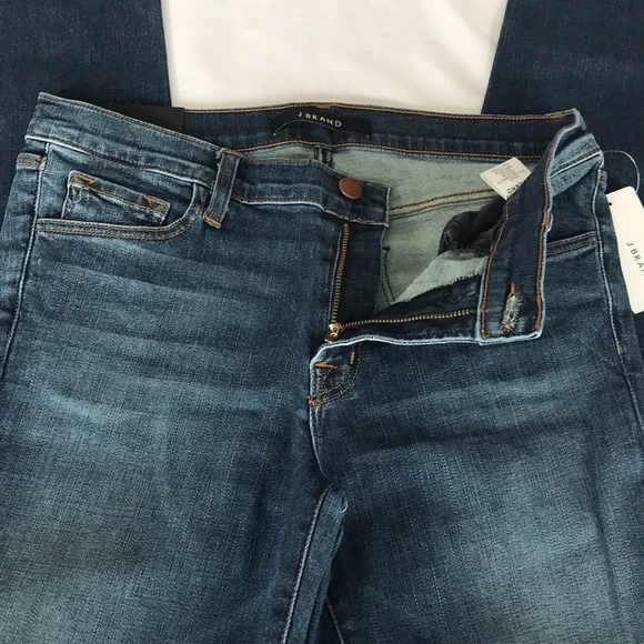 J Brand Claude Mid Rise Cigarette Jeans in “Idolize” size 27 NWT